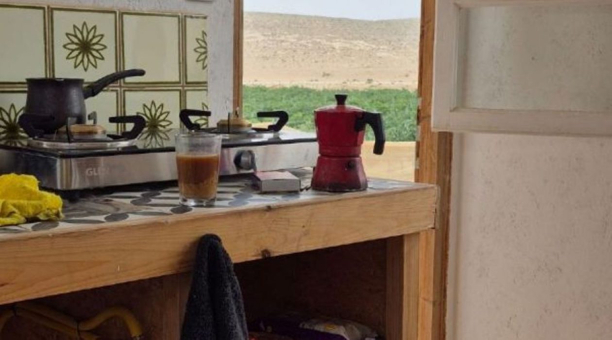 מטבחון מבט מהדלת