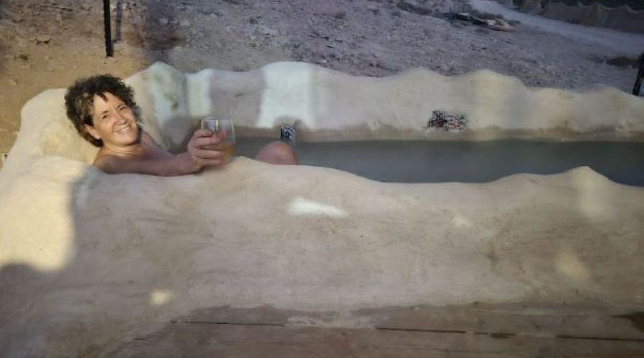 האמבטיה של עוג